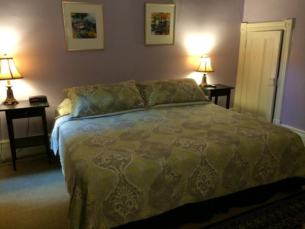 تورونتو Mcgill Inn B&B الغرفة الصورة