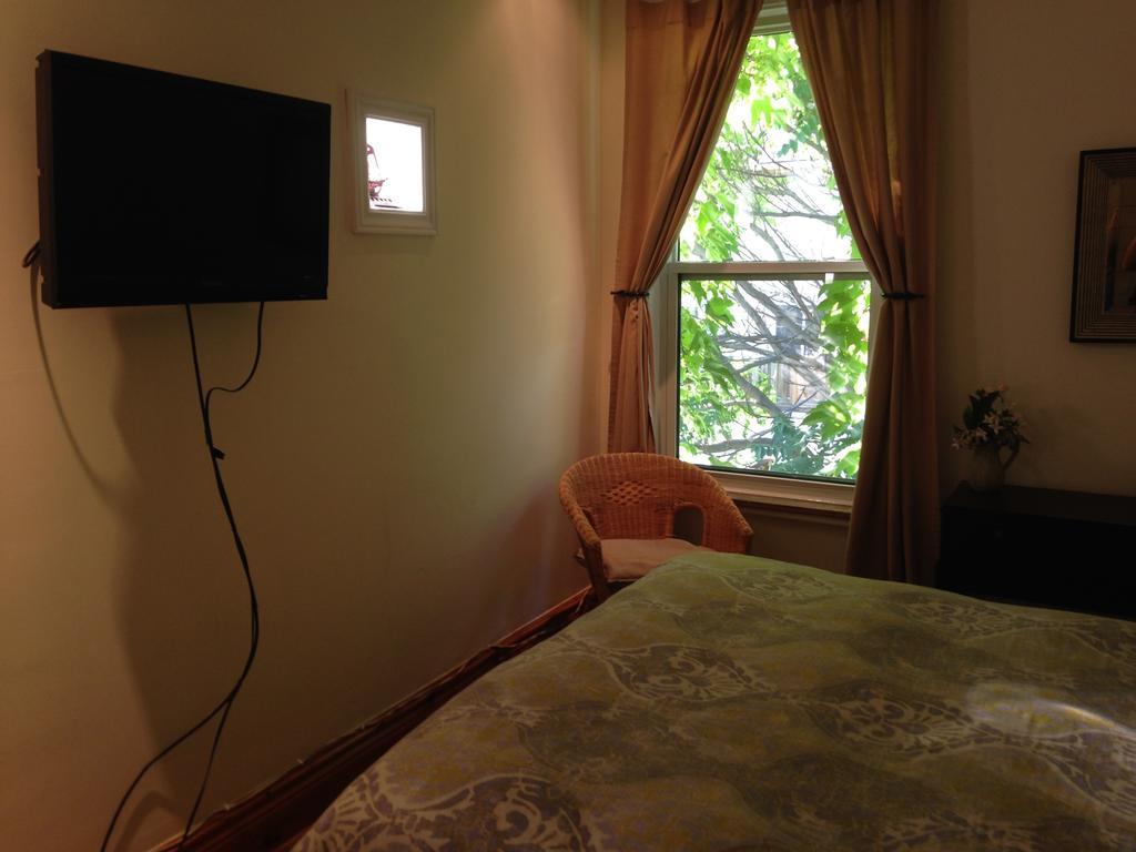 تورونتو Mcgill Inn B&B الغرفة الصورة